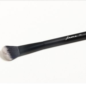 Firma Angled Contour Brush